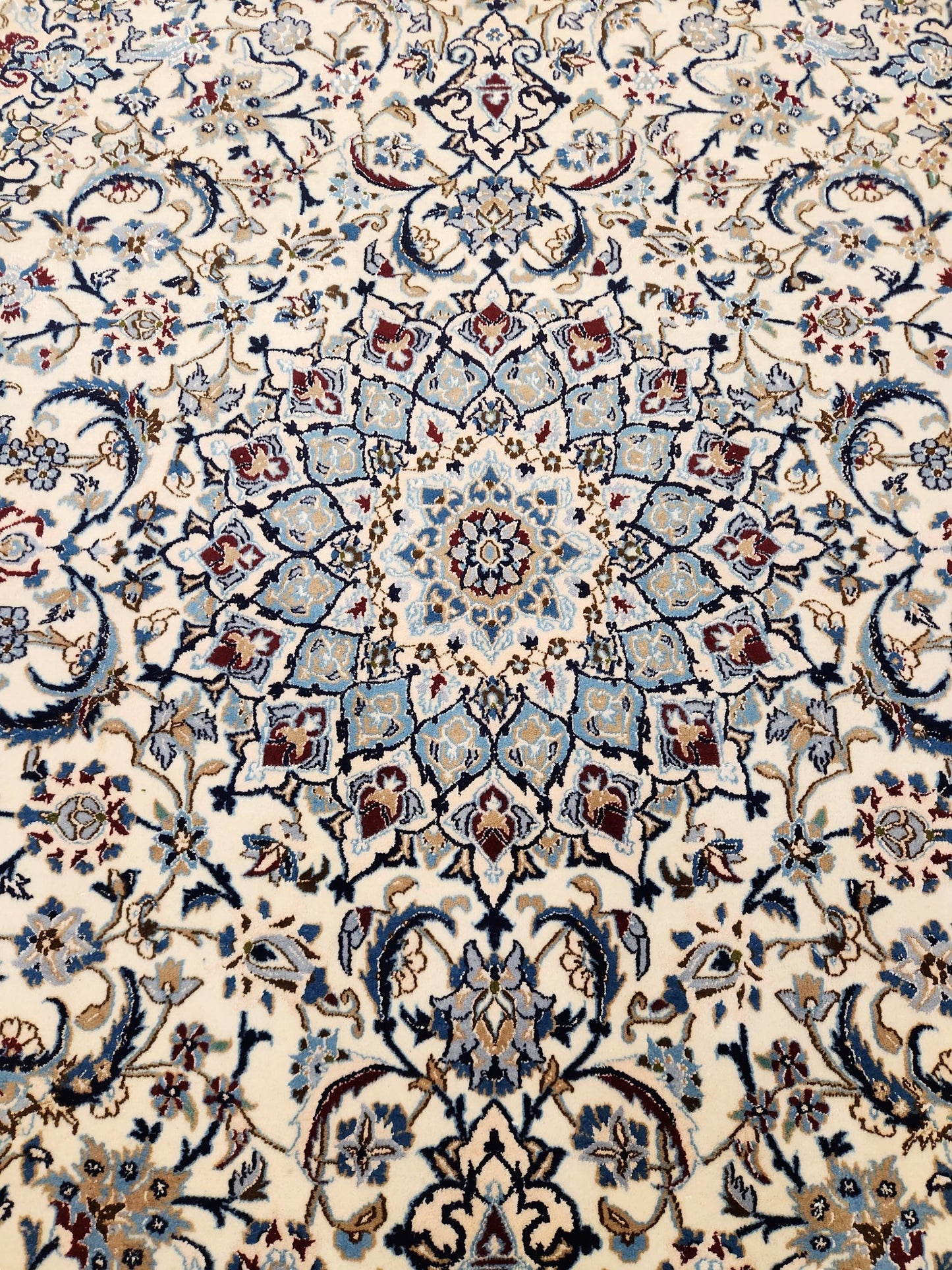 Nain fine Persian rug 350x250cm