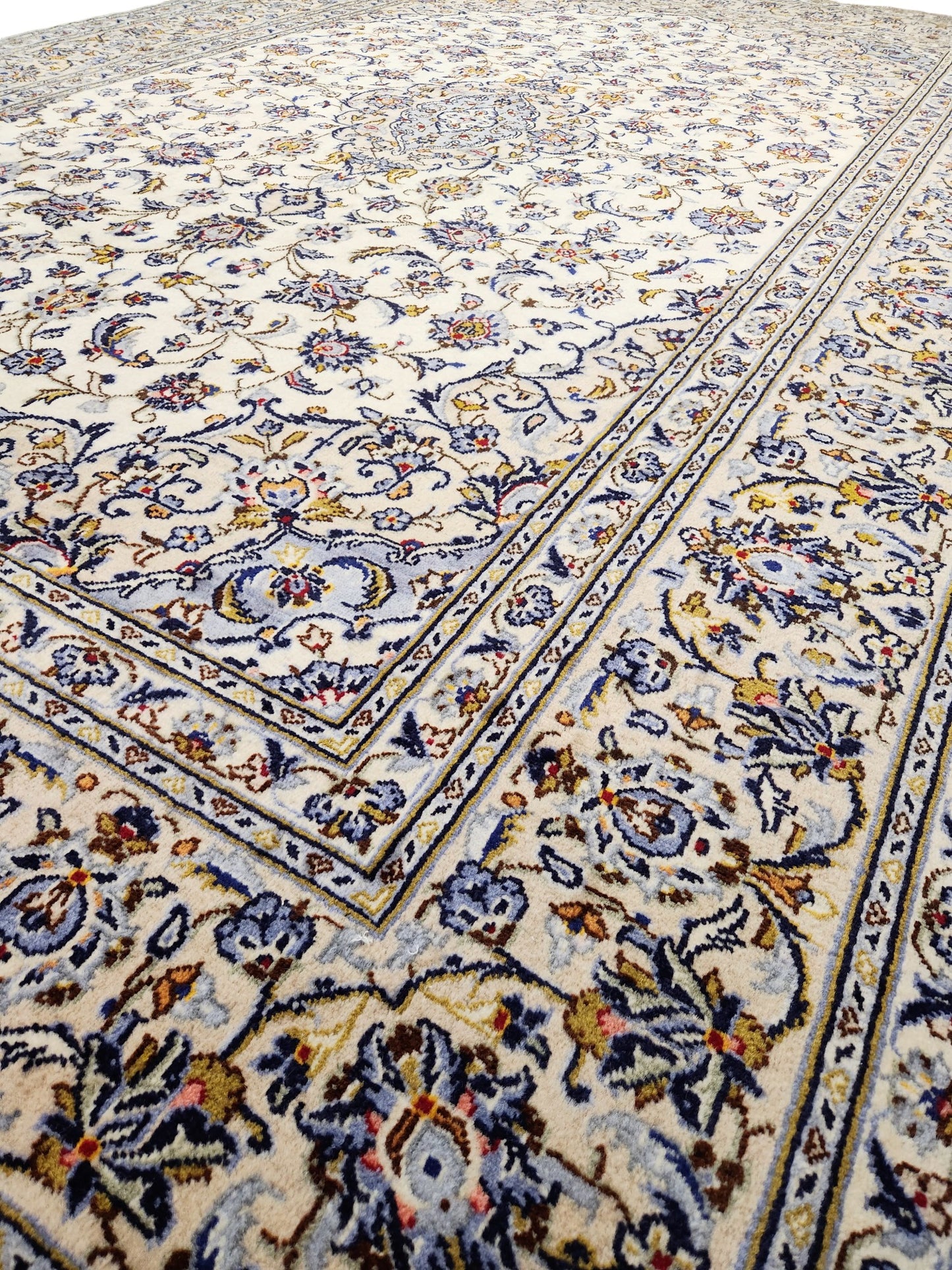 Kashan Persian Rug lamb's wool 300x200 cm