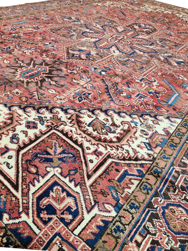Heriz Vintage Persian Rug 340x232 cm