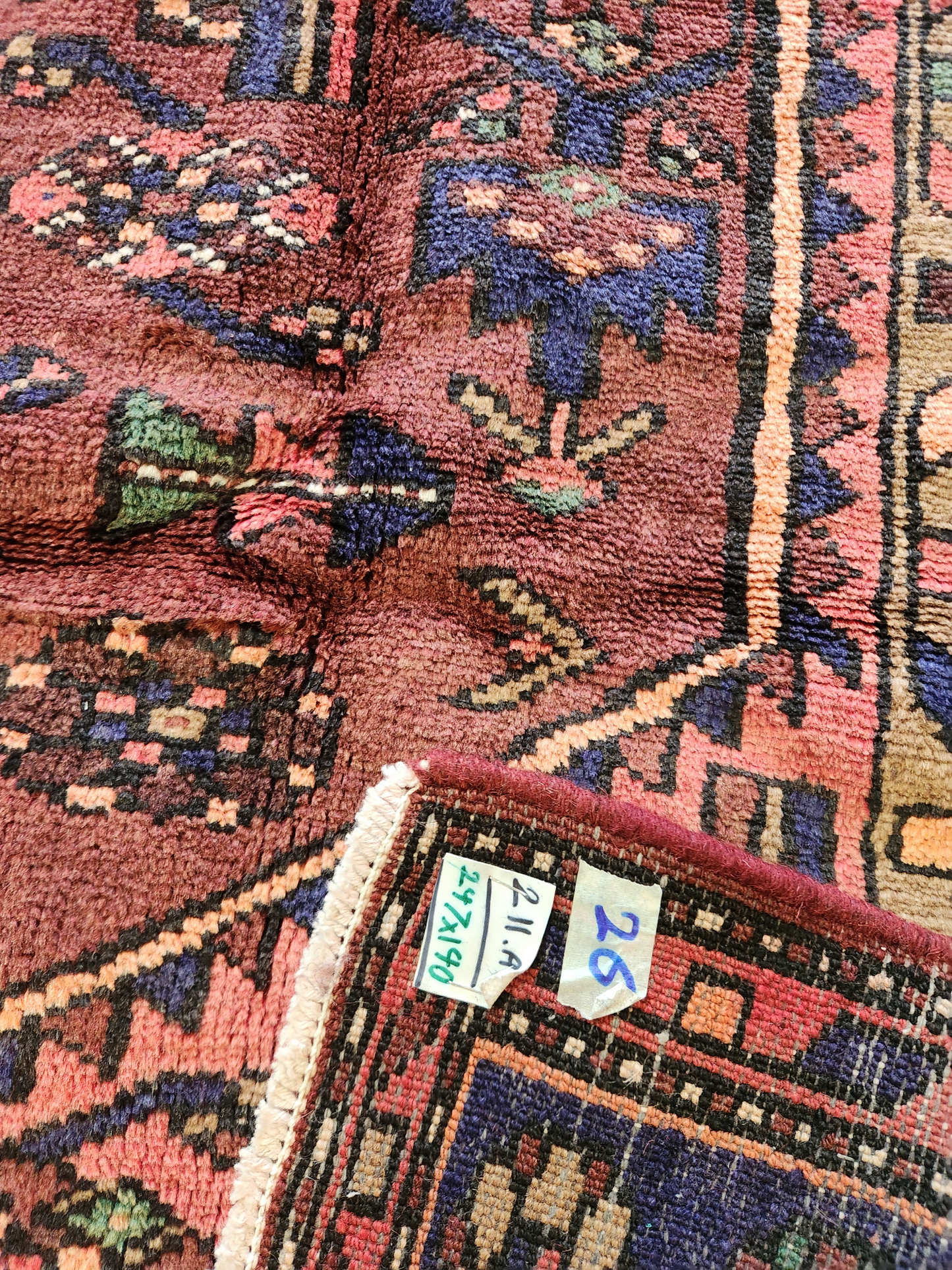 Zanjan Persian Rug 247x140cm