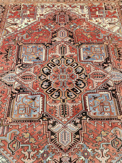 Heriz Vintage Persian Rug 346x247 cm