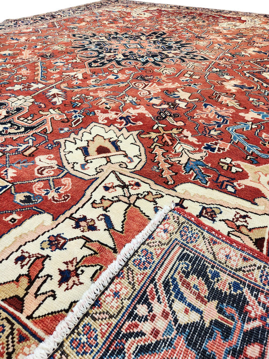 Heriz Vintage Persian Rug 337x237 cm