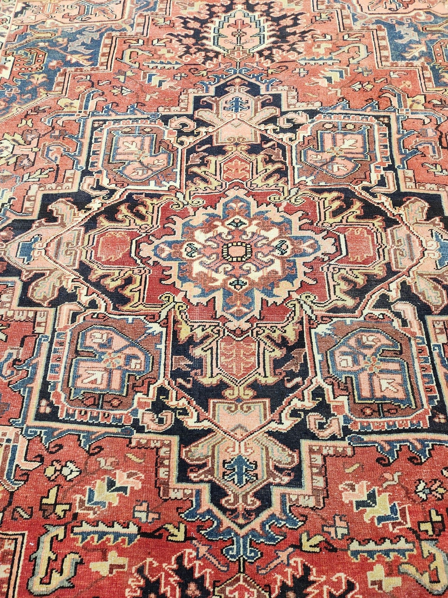 Heriz Vintage Persian Rug 345x240 cm