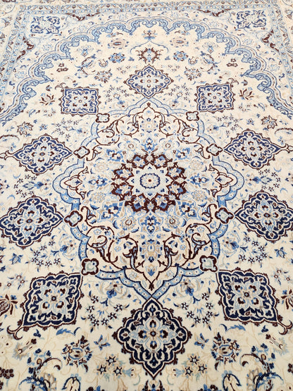 Nain fine Persian rug 350x250cm