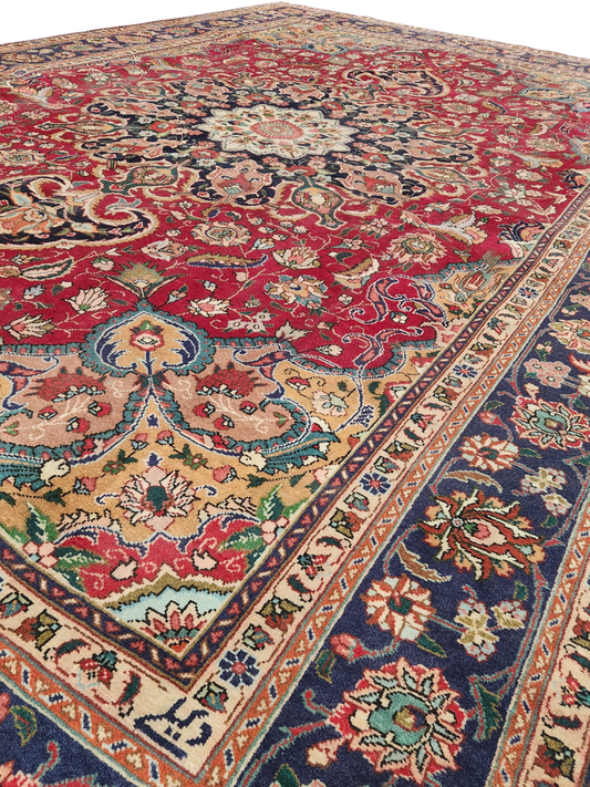 Tabriz vintage Persian Rug 310x215 cm