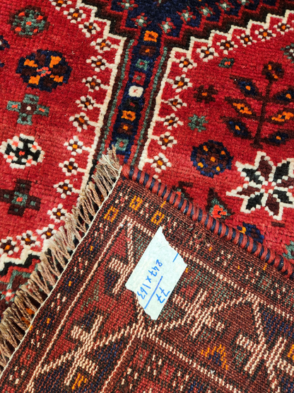 Shiraz vintage Persian 247×163 cm