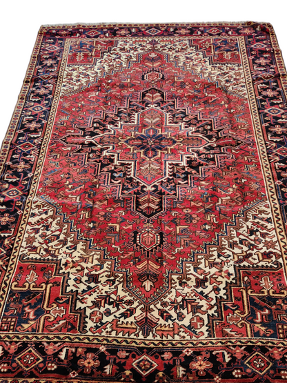 Heriz Vintage Persian Rug 319x217 cm