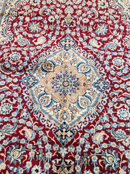 Nain Persian Rug 314x195 cm