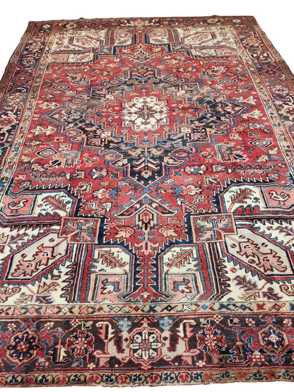 Heriz Vintage Persian Rug 325x238 cm