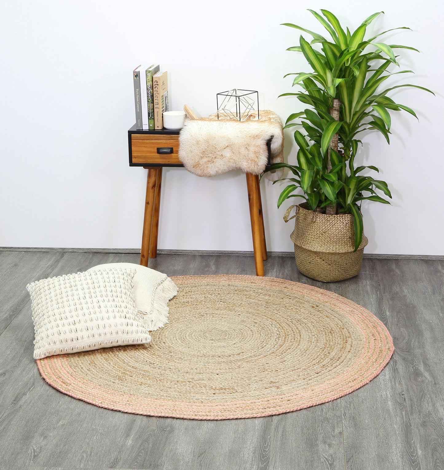 Capri Pink Natural Round Boarder Rug