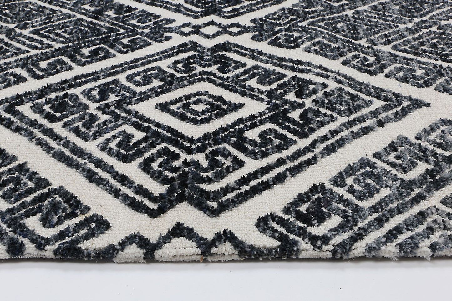 Amritsar Glenfalls Anthracite Tribal Rug