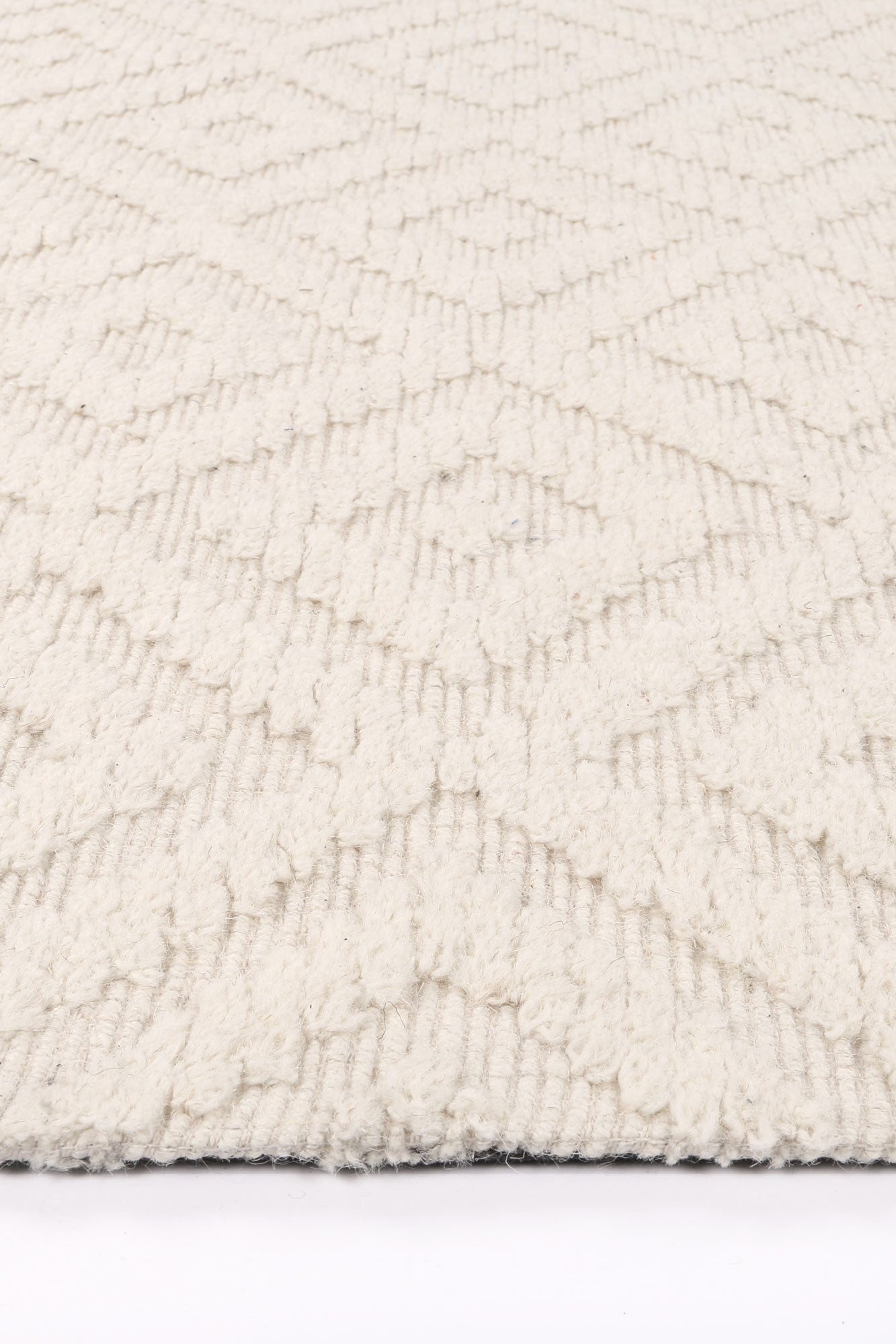 Goa Diamond Wool Blend Cream Rug