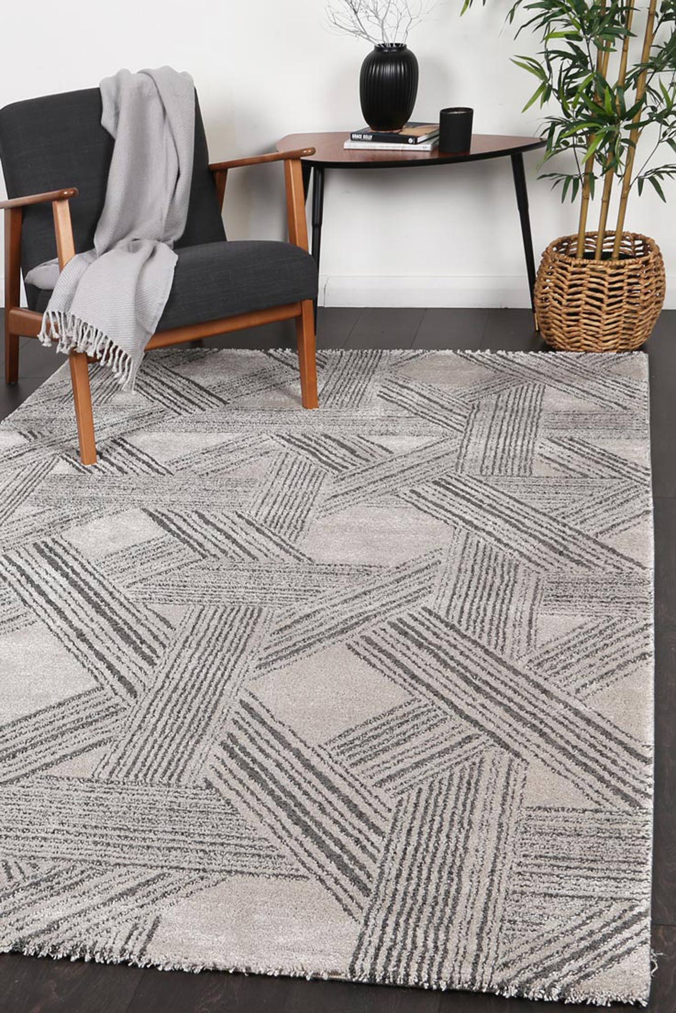 Legend Hermes Geometric Grey Rug