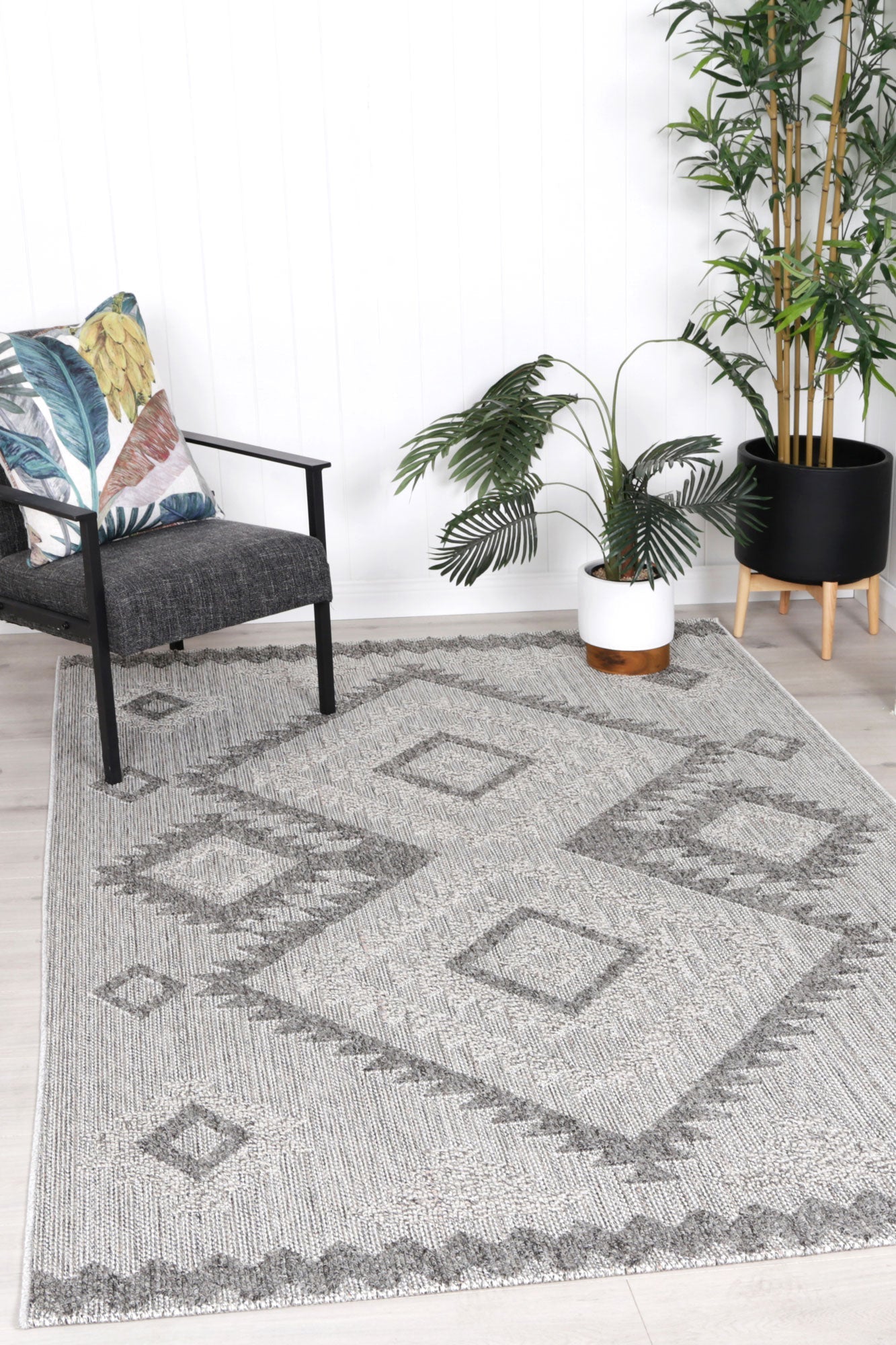 Maldives Maki Indoor / Outdoor Grey Rug