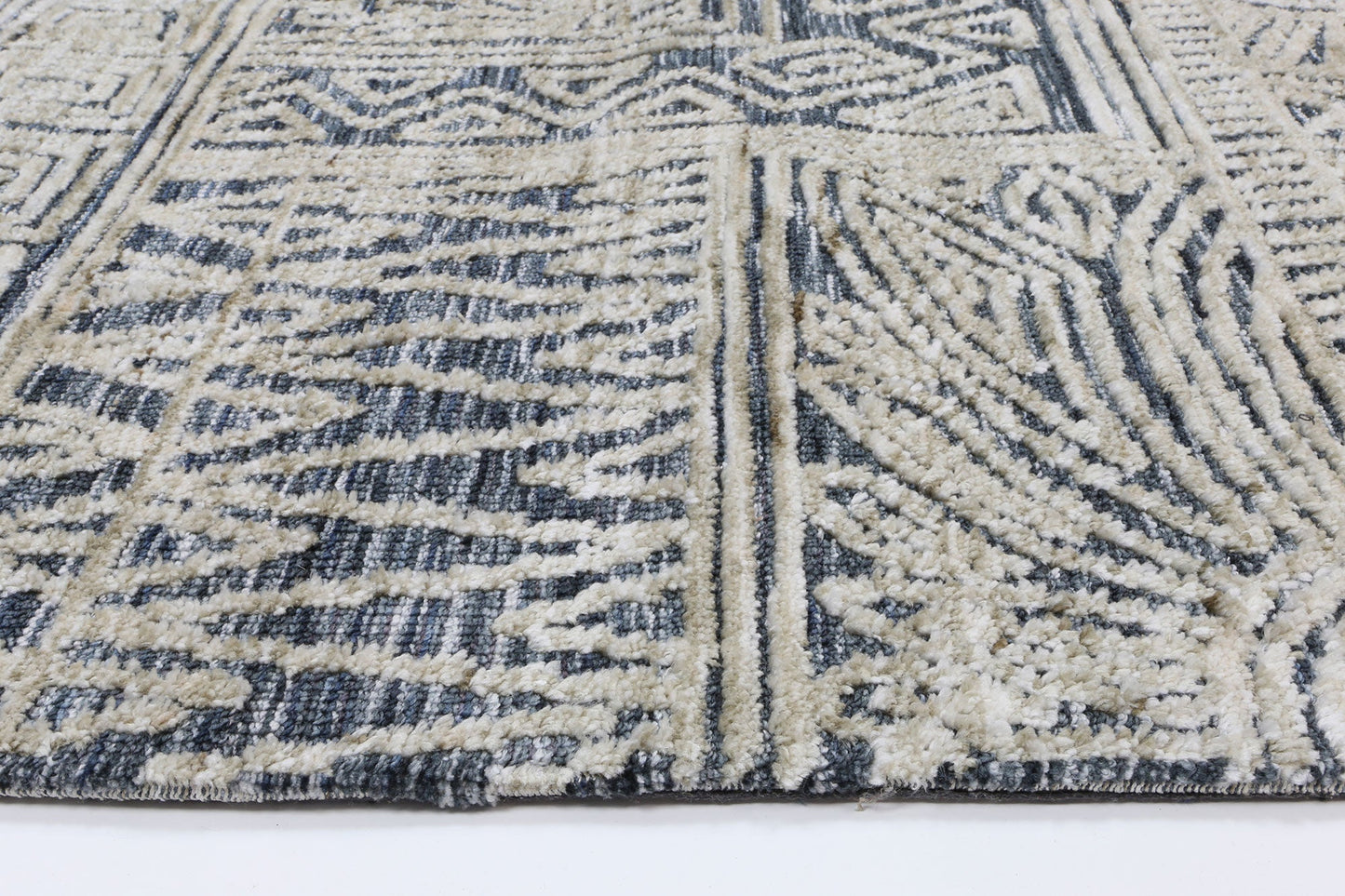 Amritsar Newburg Anthracite Tribal Rug