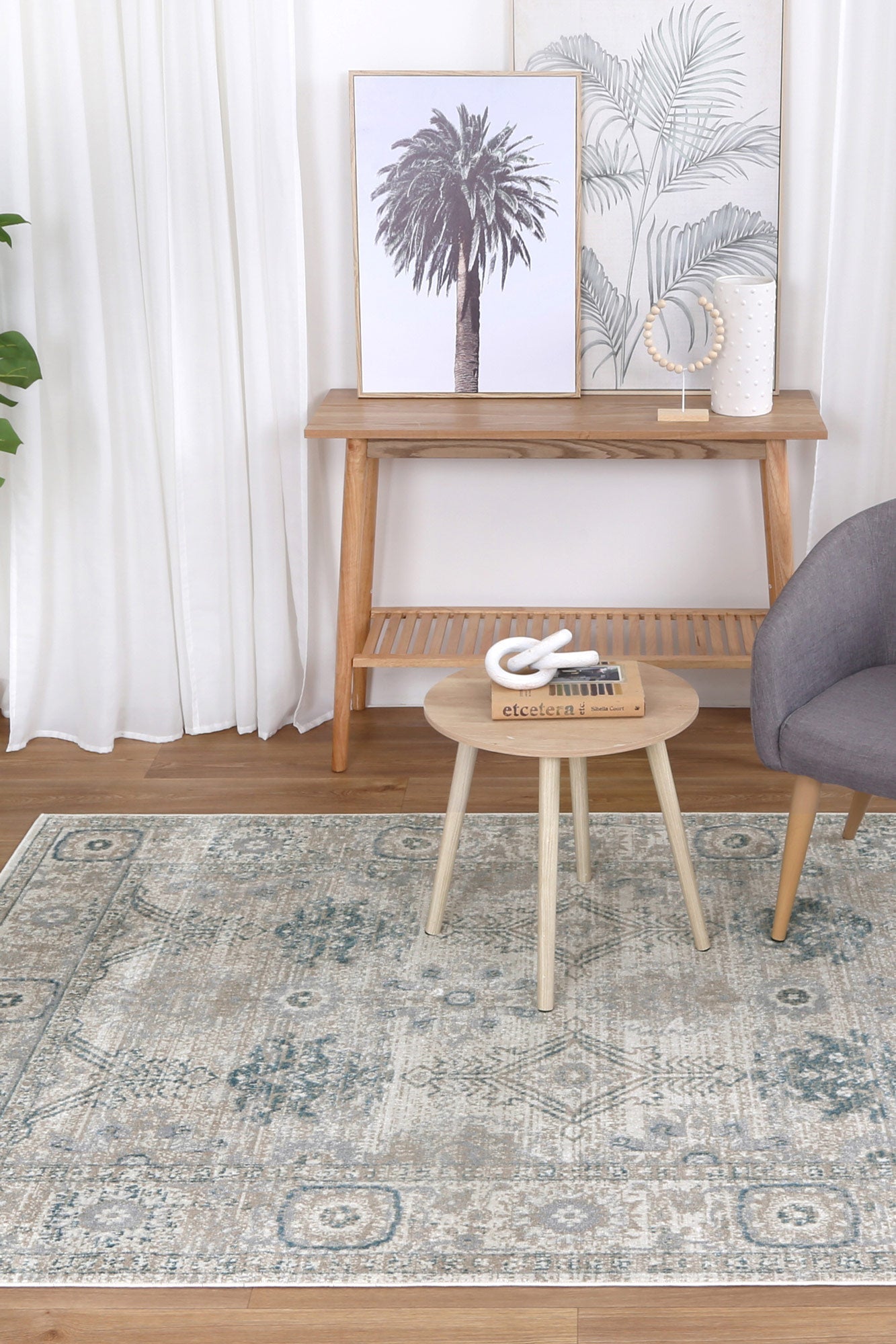 Oporto Antwerp Cream & Blue Traditional Soft Rug