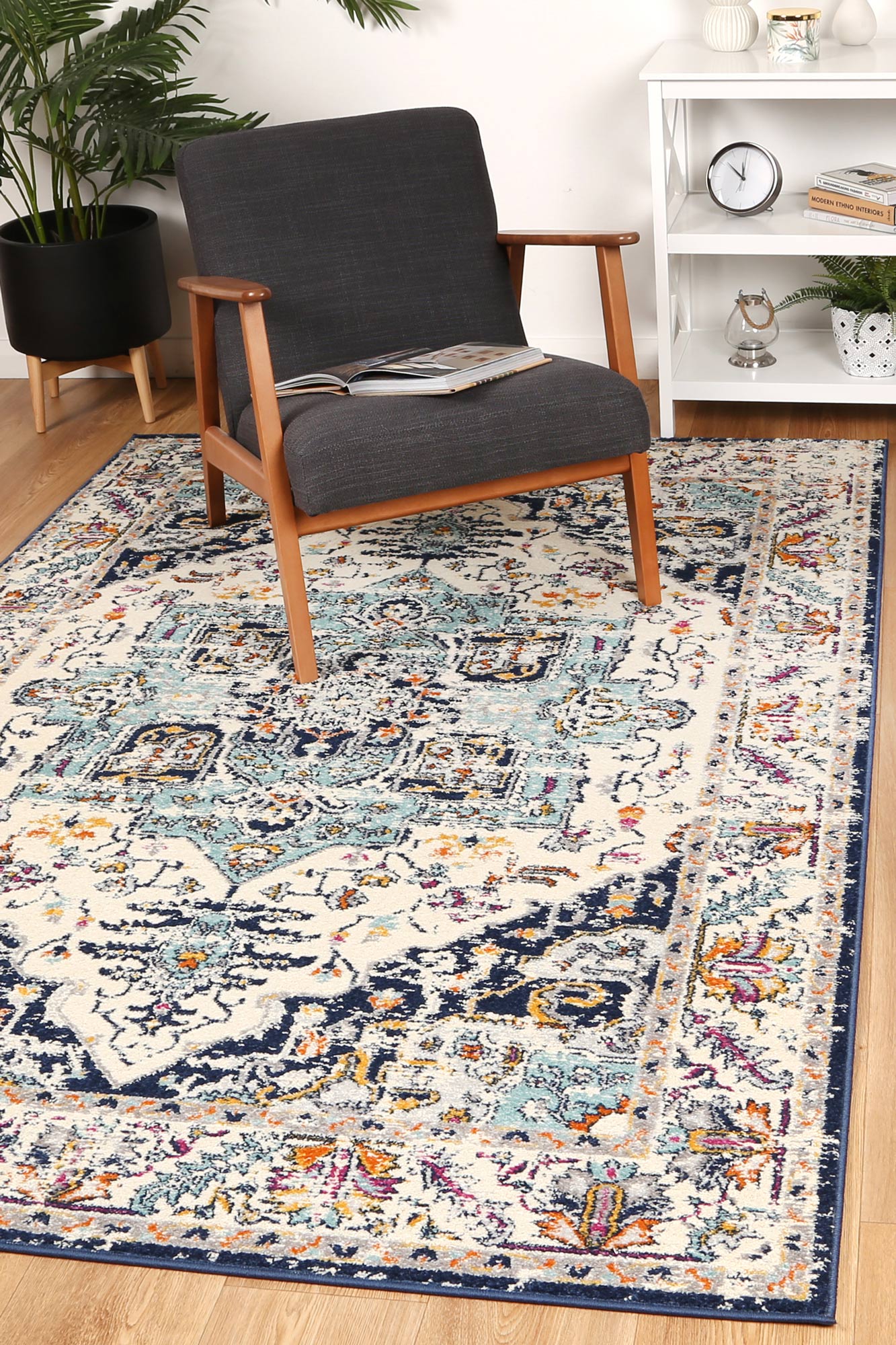 Sicily Patti Navy Traditional Rug