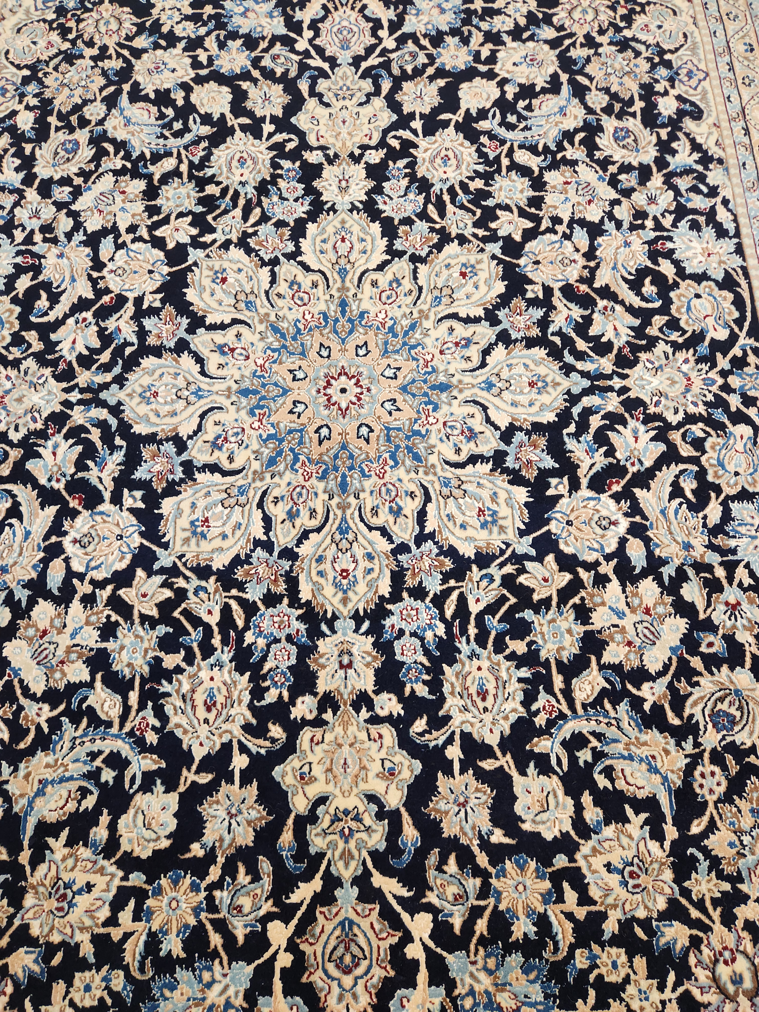 Nain vintage Persian Rug  3.27x2.07m