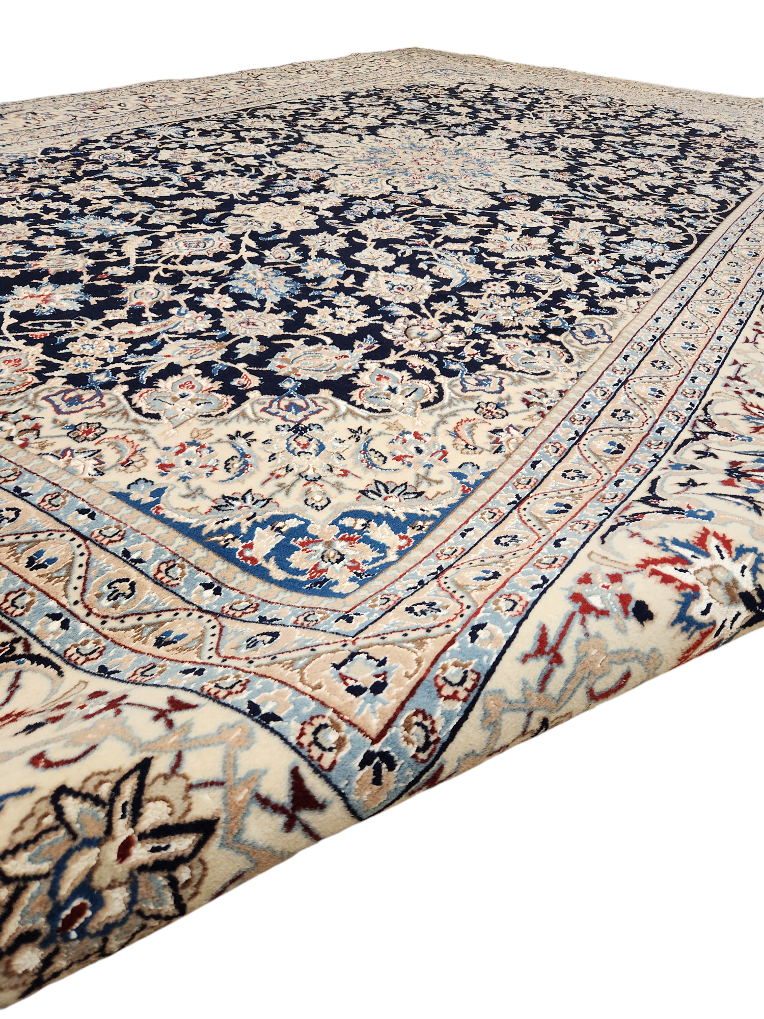 Shiraz Persian Rug 305x226cm