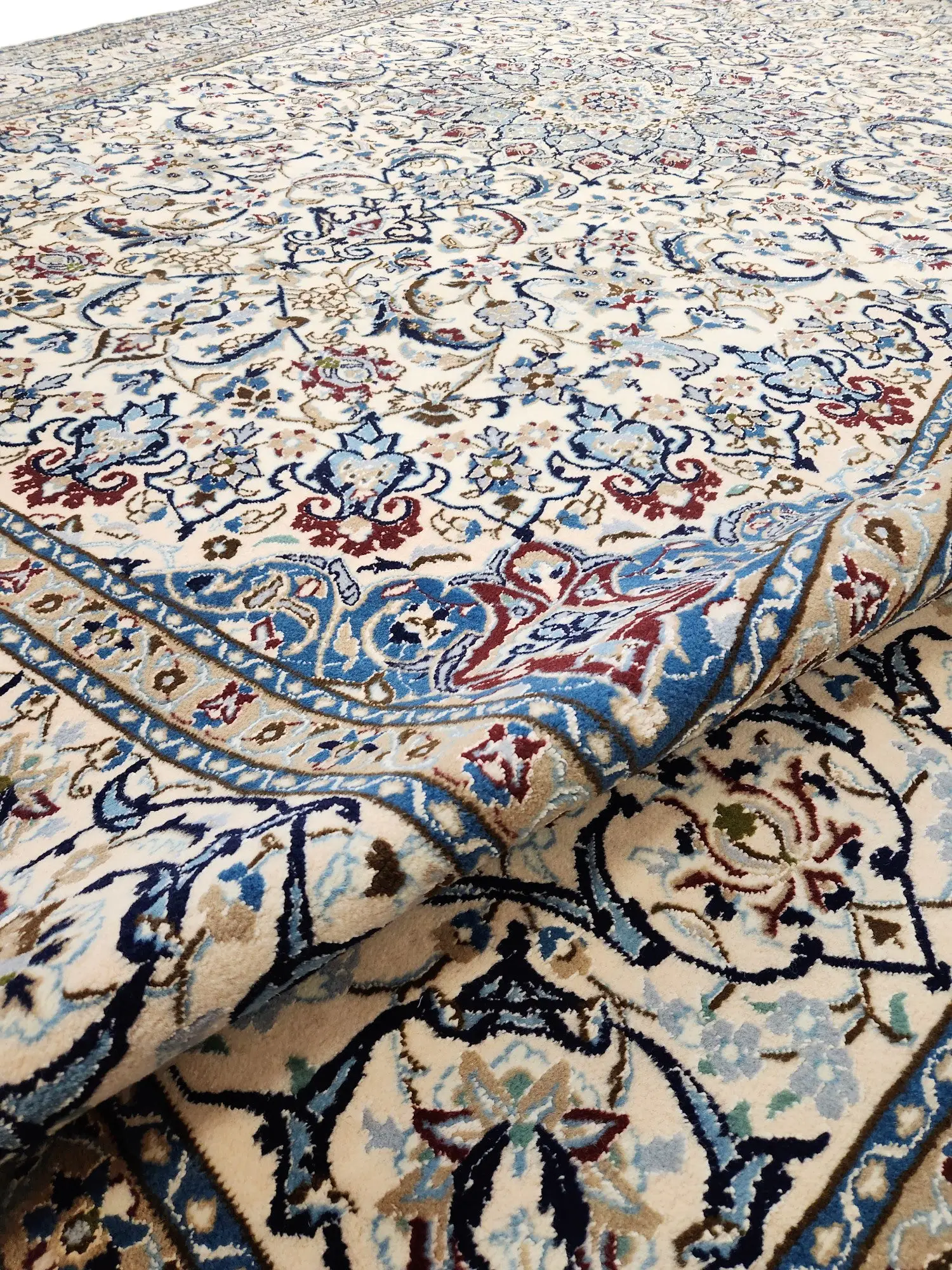 Nain Fine Persian Rug 3.50 x 2.50m - image 8