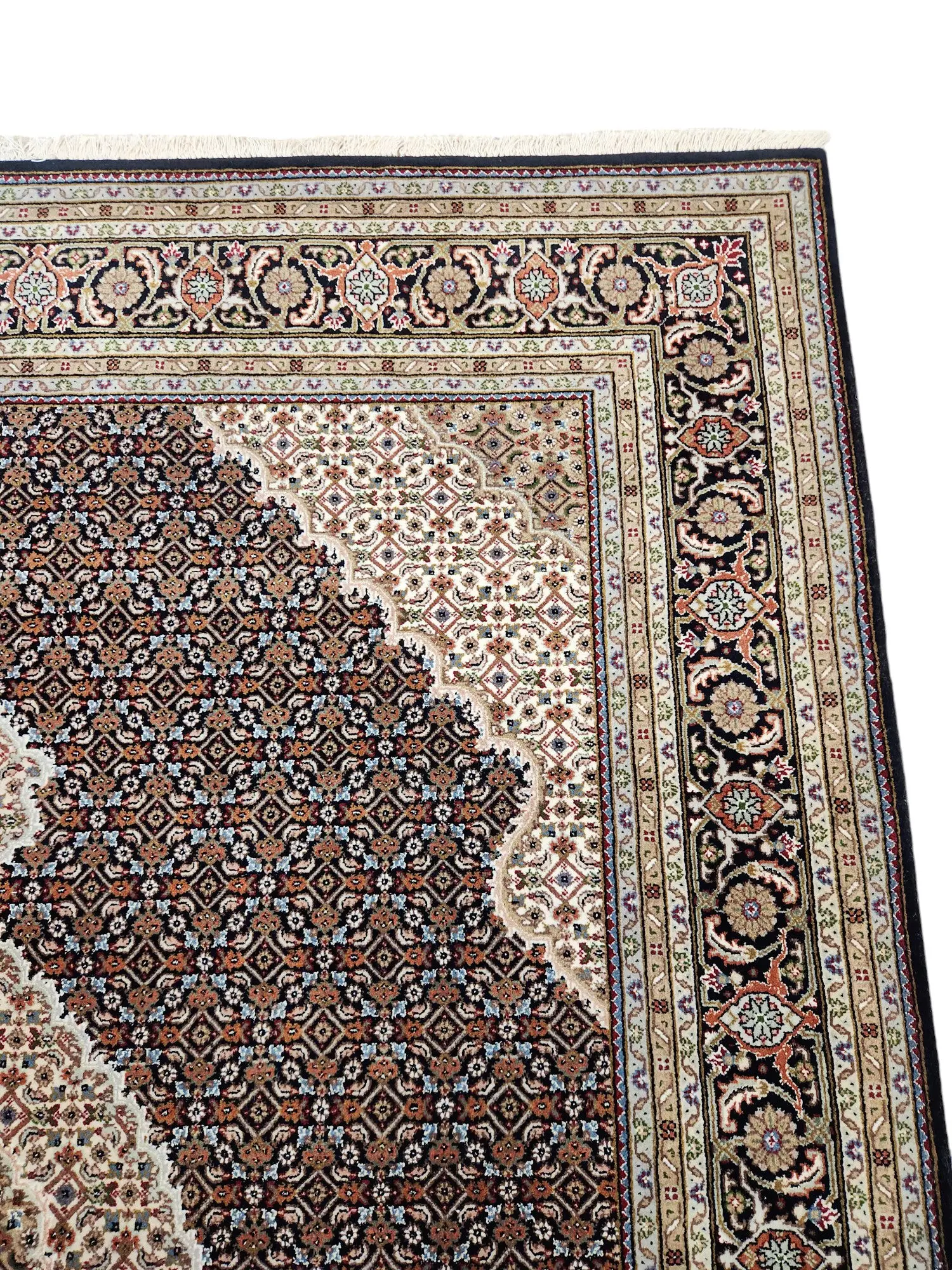Mahi Tabriz Indian Rug 1.97 x 2.51m - image 3