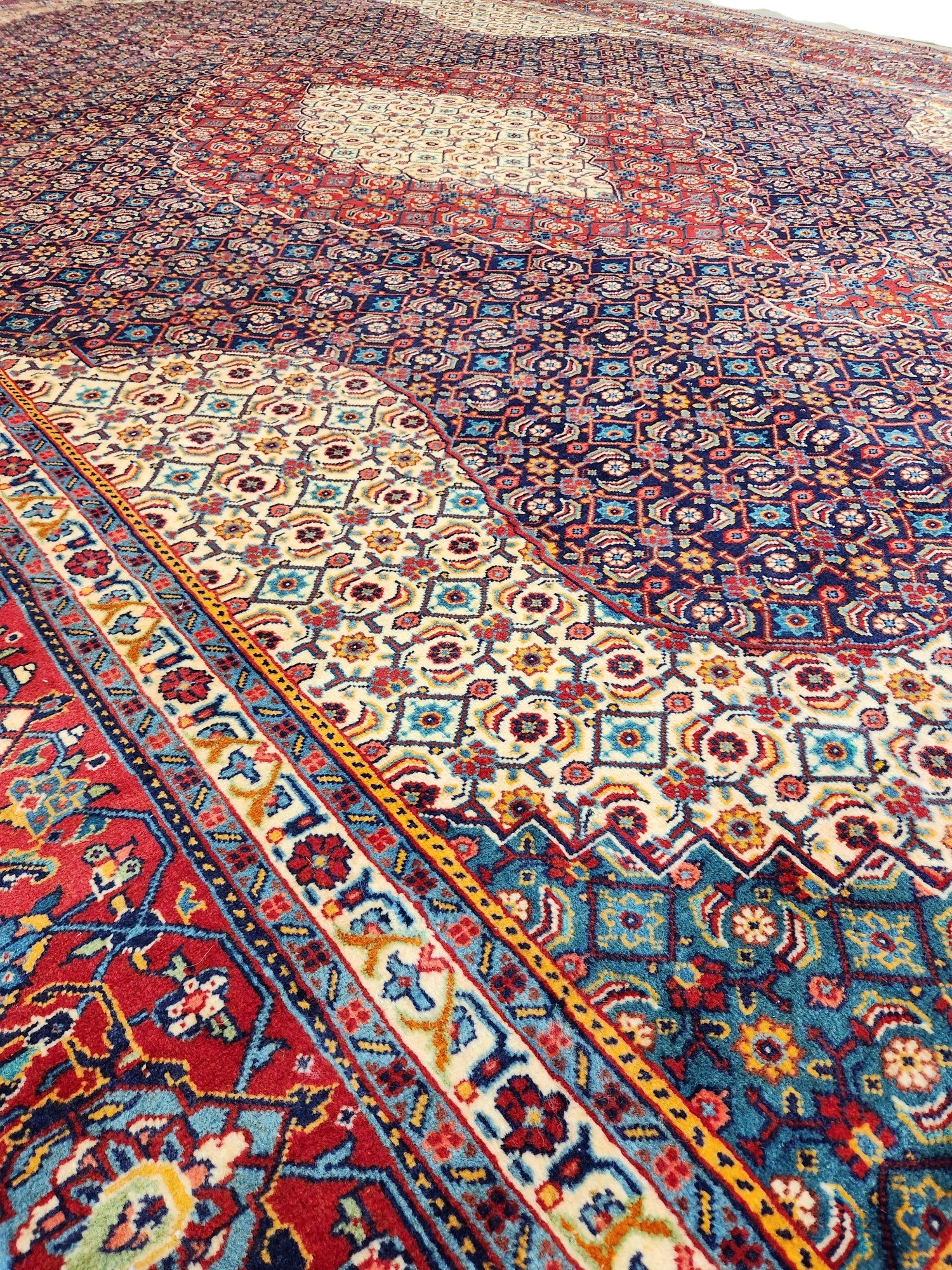Nain fine Persian rug 350x250cm
