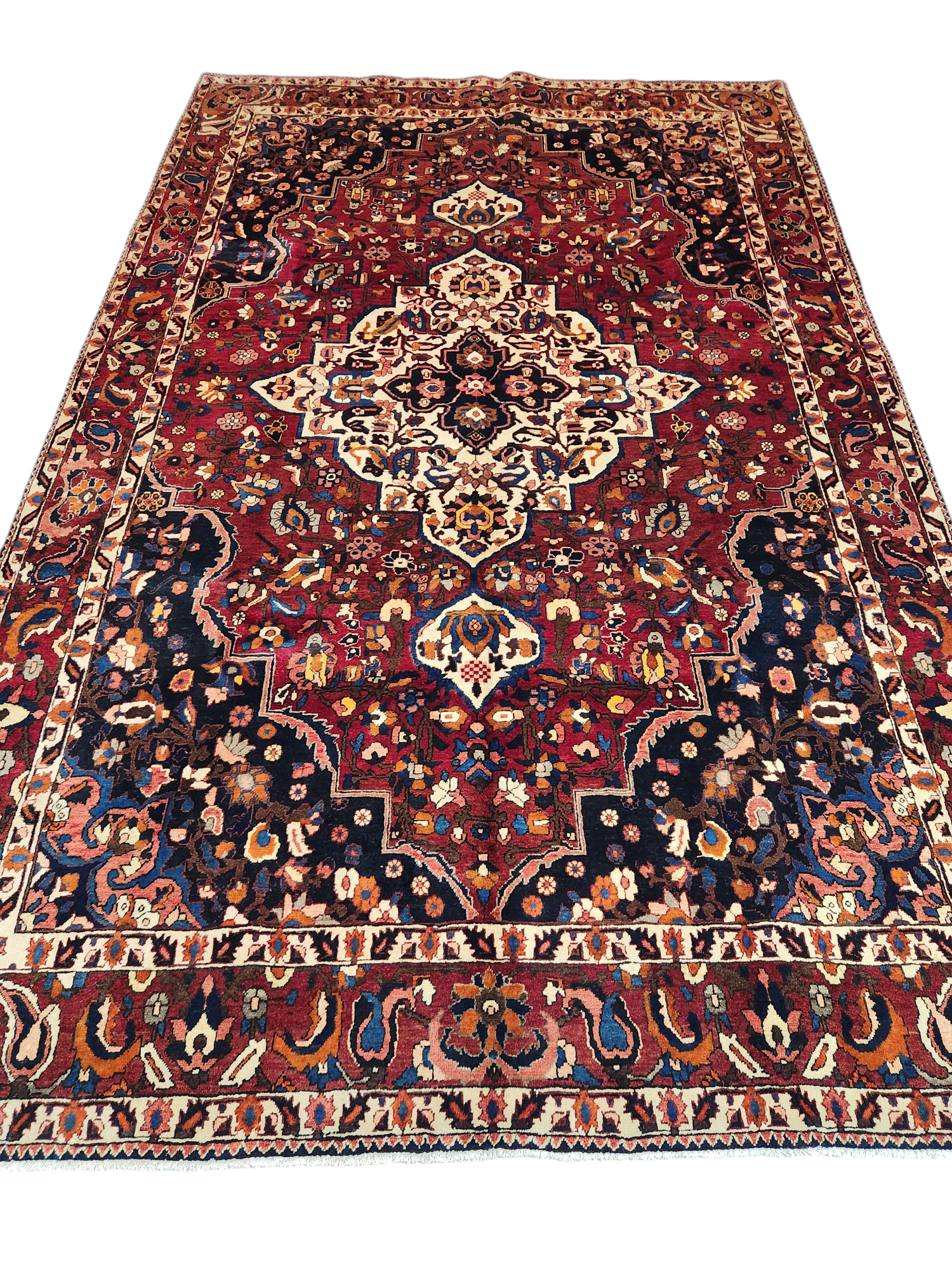 Persian Bakhtiar Rug 310×215 cm