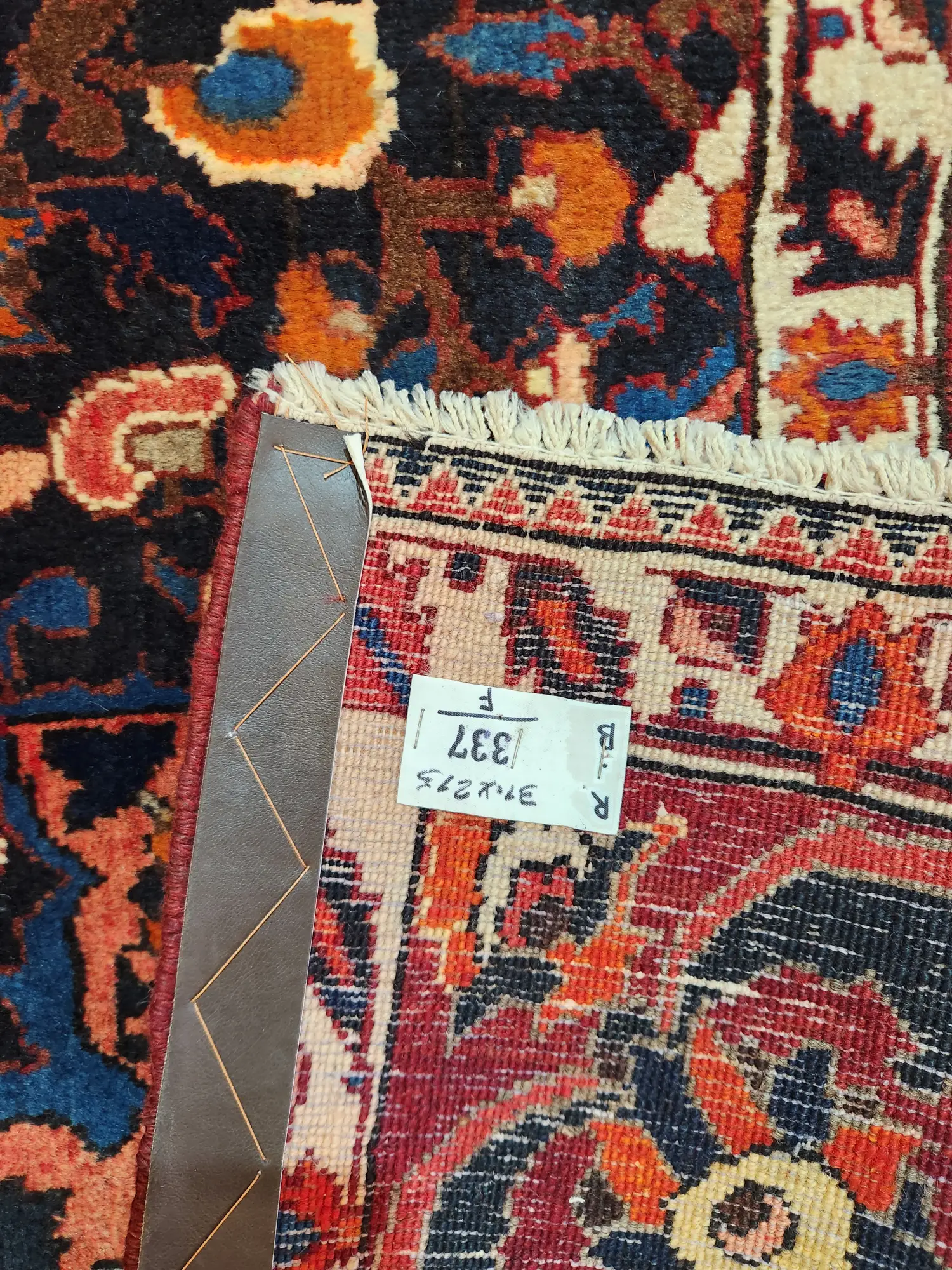 Persian Bakhtiar Rug 310×215 cm - image 5