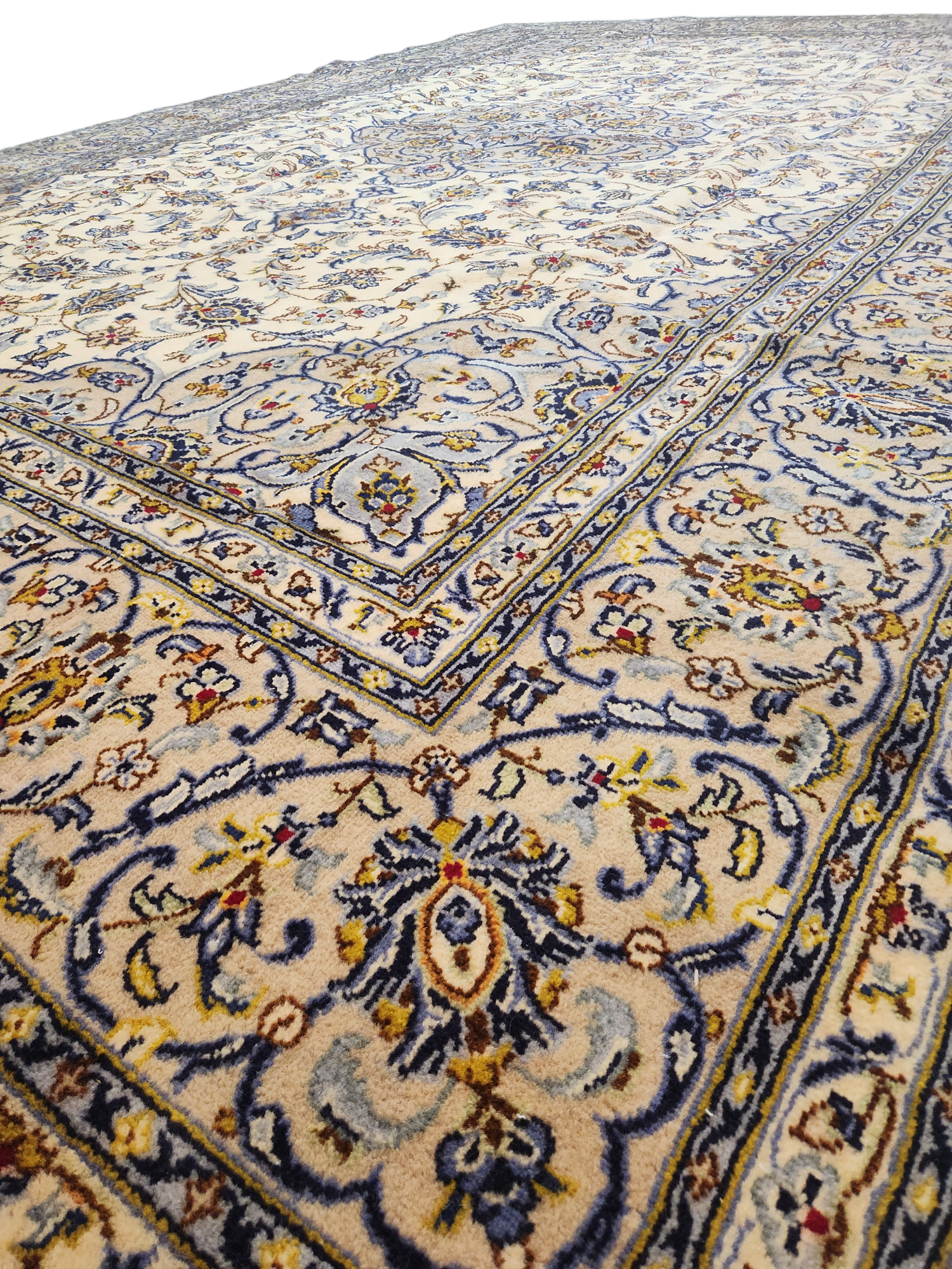 Persian Mahal rug 401x304 cm